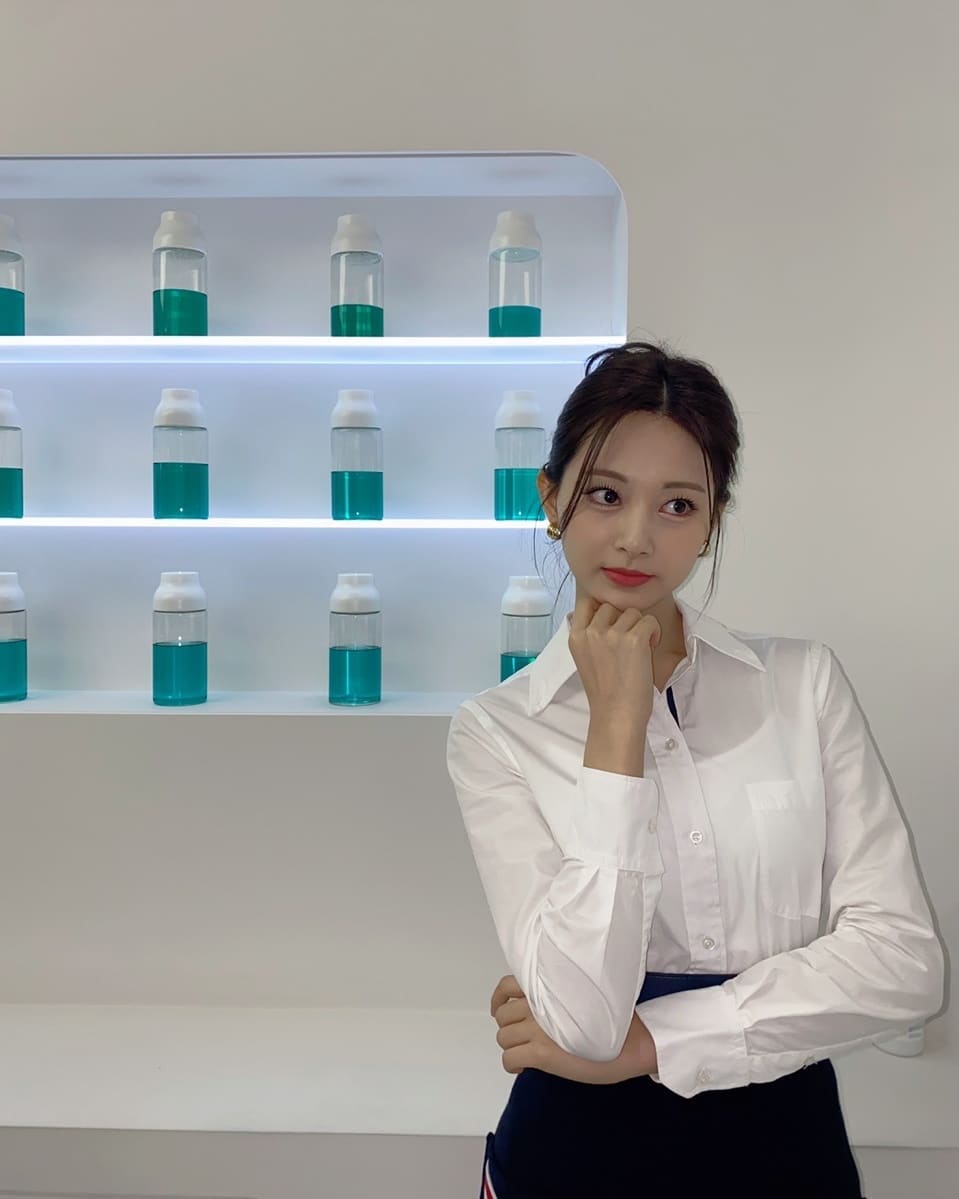 2021 全球百大帥哥美女排行出爐！BLACKPINK LISA 勇奪冠軍，TWICE 子瑜連續七年榜上有名！
