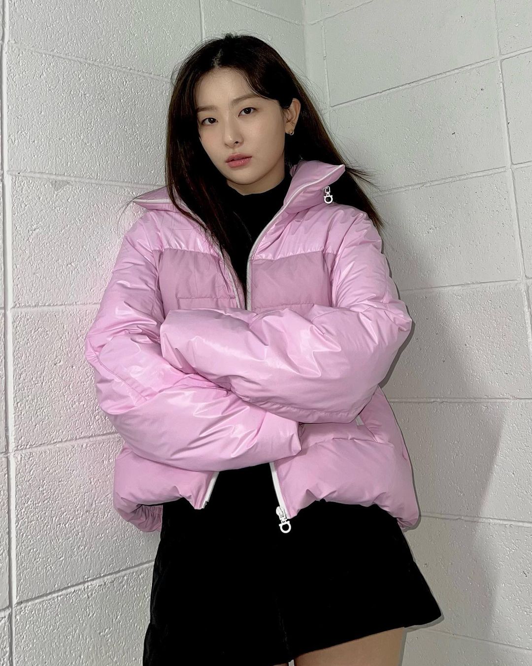 2021 全球百大帥哥美女排行出爐！BLACKPINK LISA 勇奪冠軍，TWICE 子瑜連續七年榜上有名！