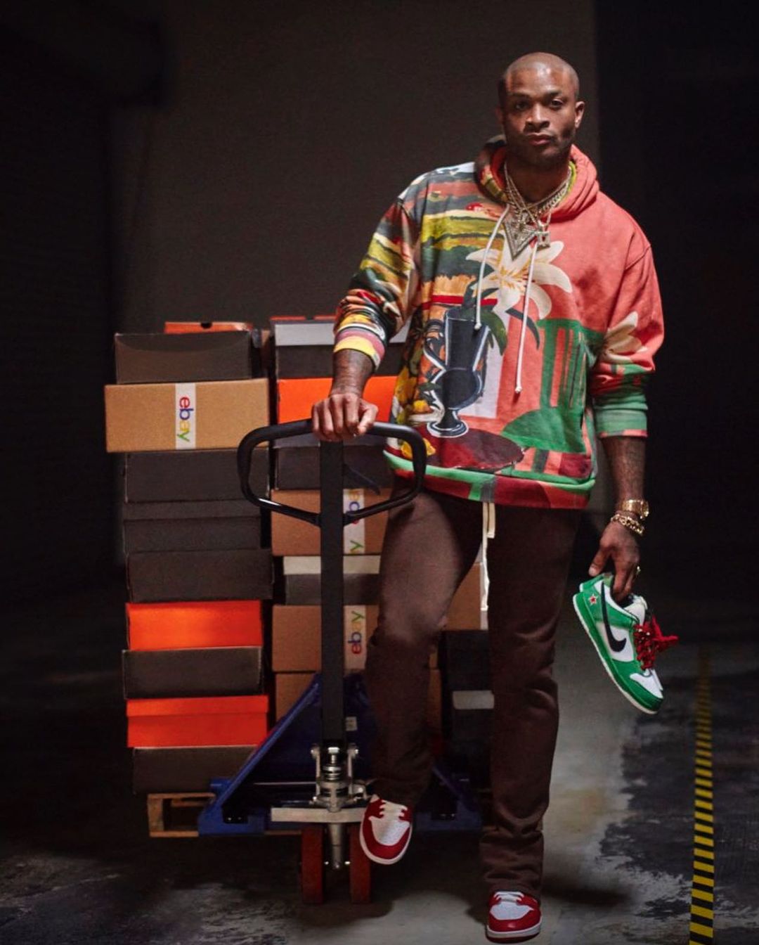 天價 Nike SB 海尼根、Kobe PE 全出清！NBA 鞋王 PJ Tucker 釋出一百雙神鞋收藏競標販售