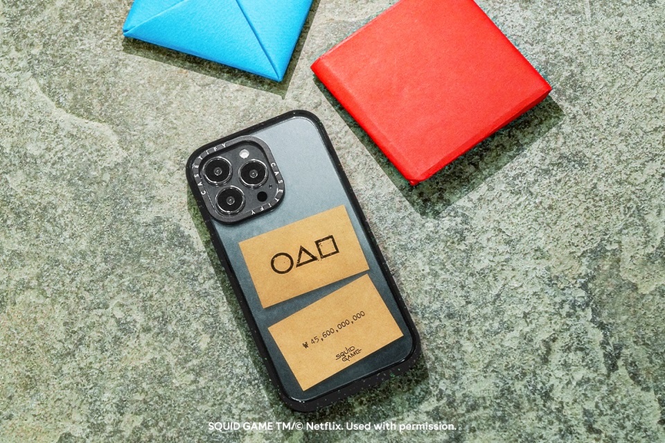 CASETiFY x 《魷魚遊戲》聯名系列手機殼限量登場！這下從 9.8  英呎玻璃橋摔落也不怕