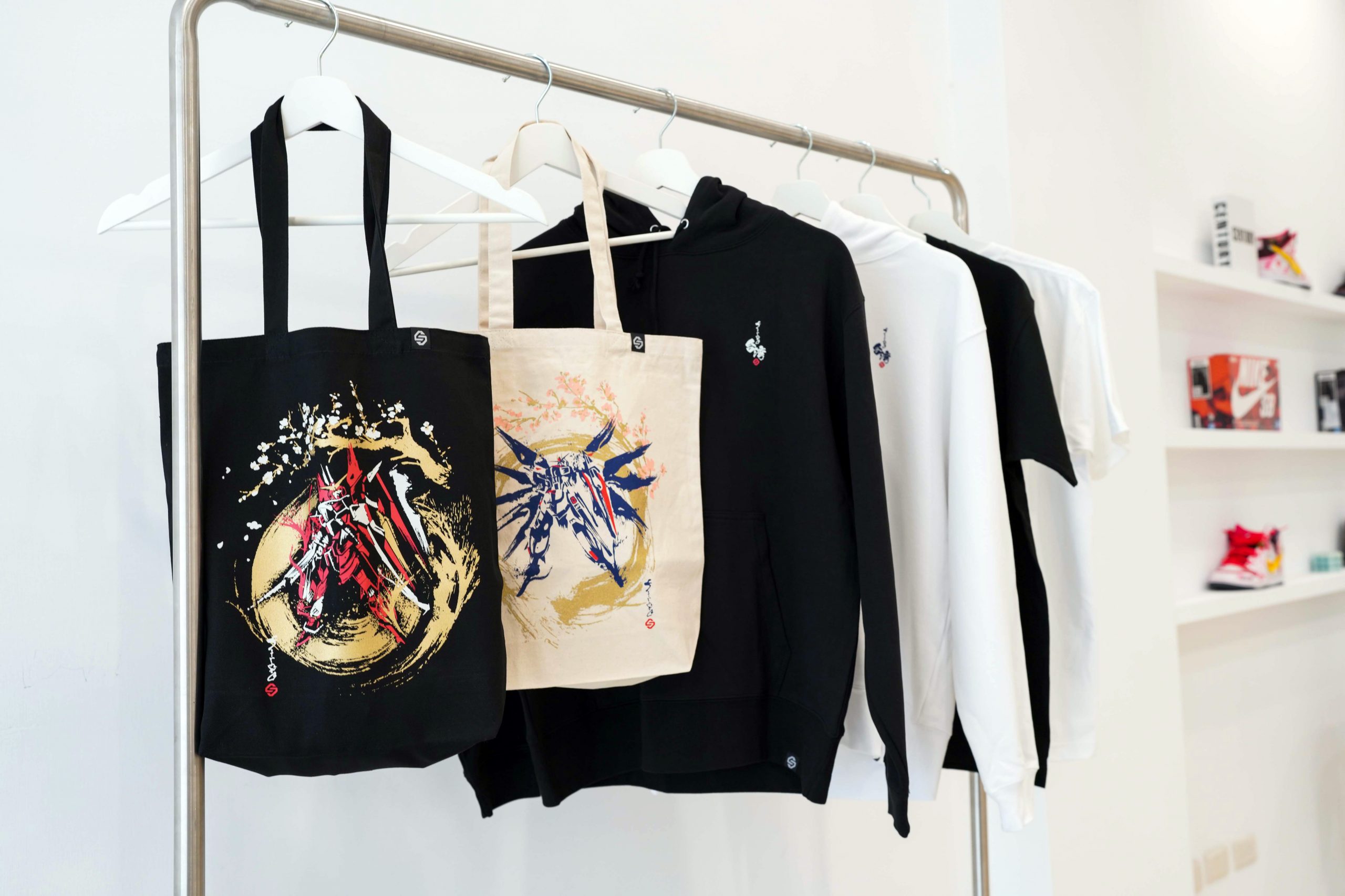 自由之櫻x正義之梅 台日友好最高表現！鋼彈潮流限定店強勢插旗信義區 日本空運 每款都讓鋼彈迷為之瘋狂！