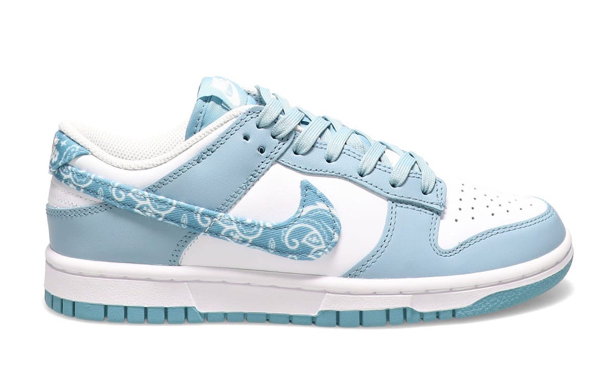 nike dunk clear blue swoosh