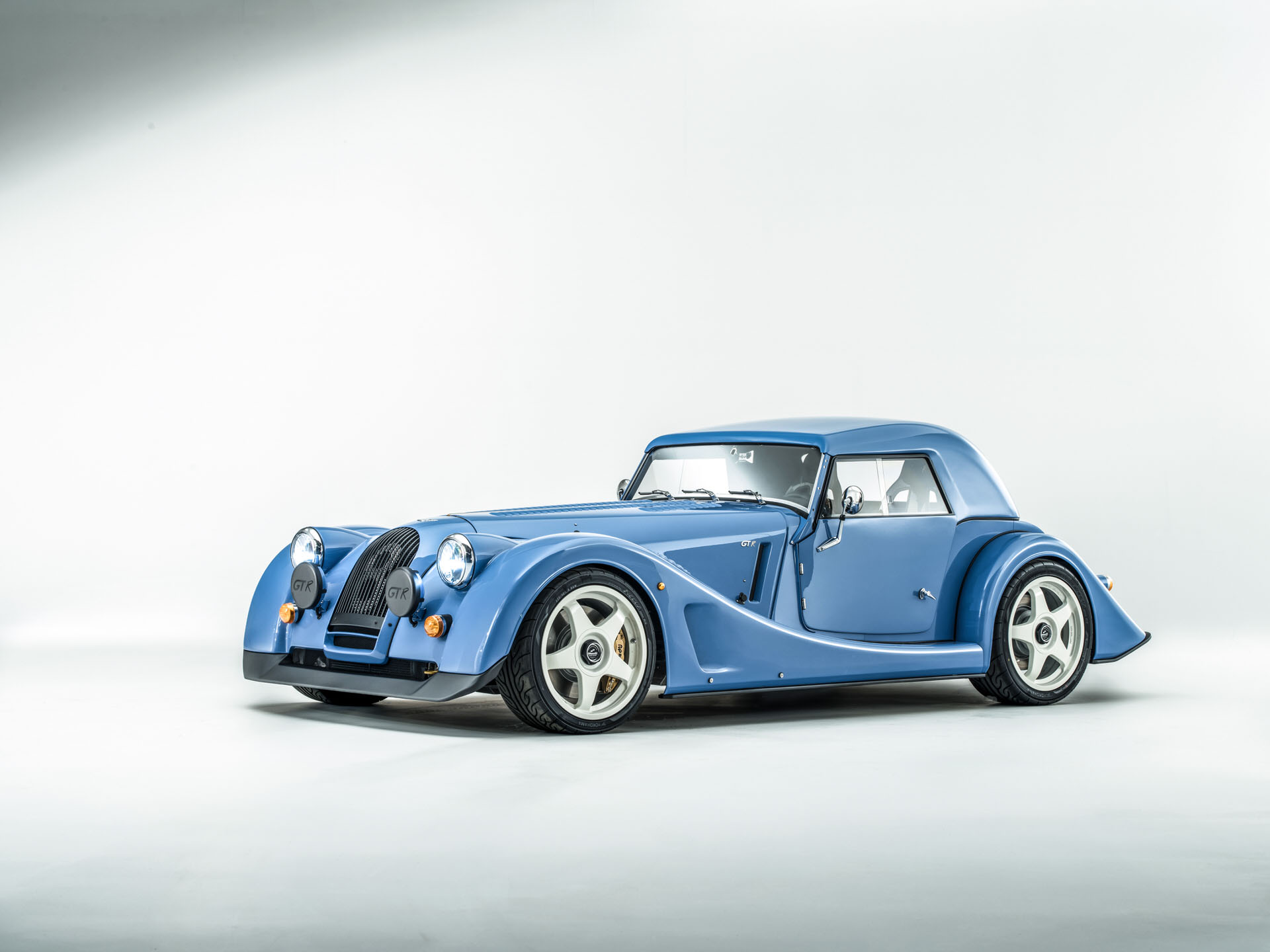 限量 9 台！Morgan 重現 PLUS 8 GTR，又是歷代最強！