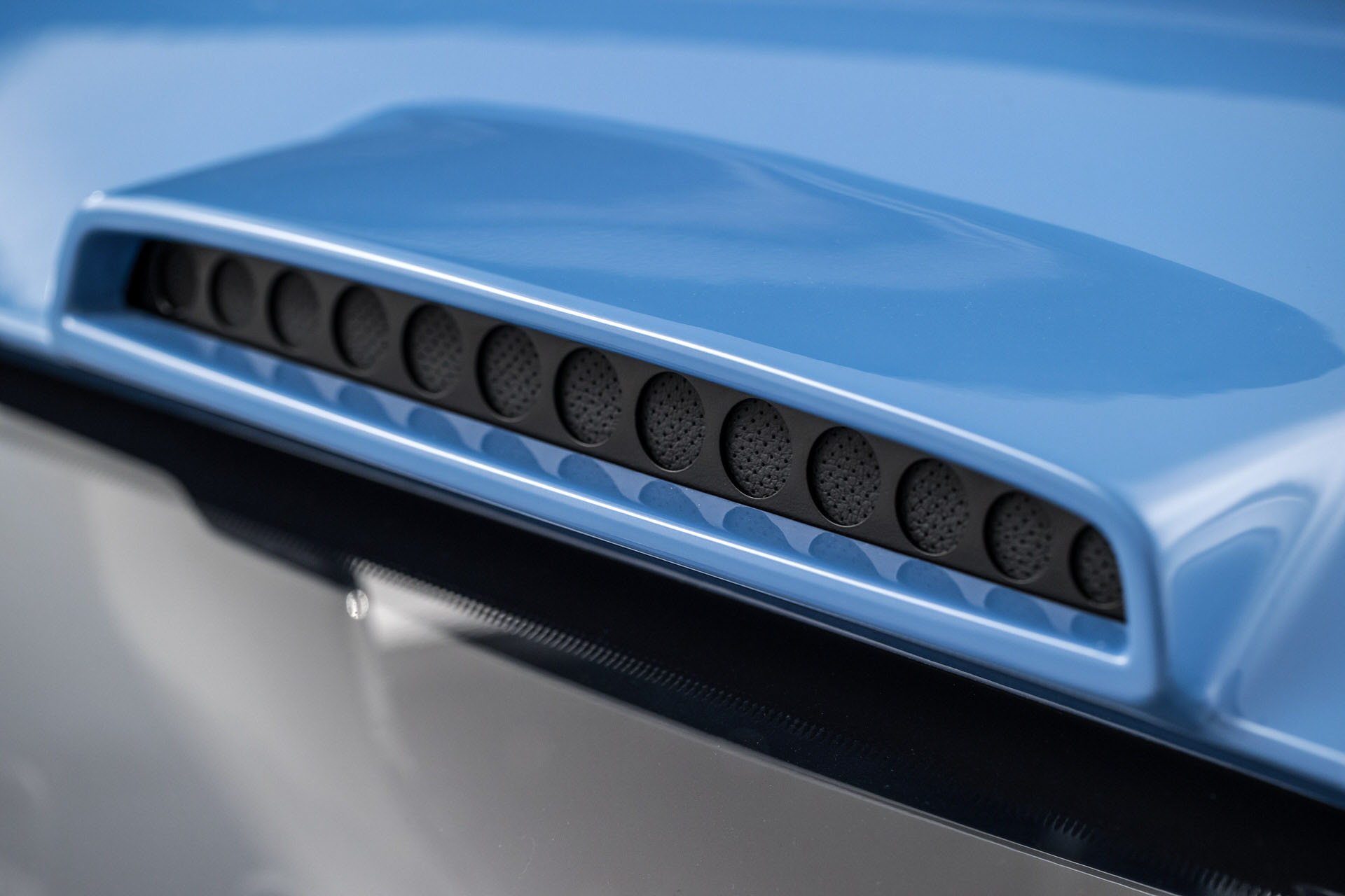 限量 9 台！Morgan 重現 PLUS 8 GTR，又是歷代最強！