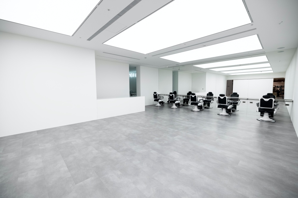 跨界藝廊 x 髮廊 x 精品百貨！ SCULPTOR BARBE 首家品牌旗艦店登陸遠百信義 A13