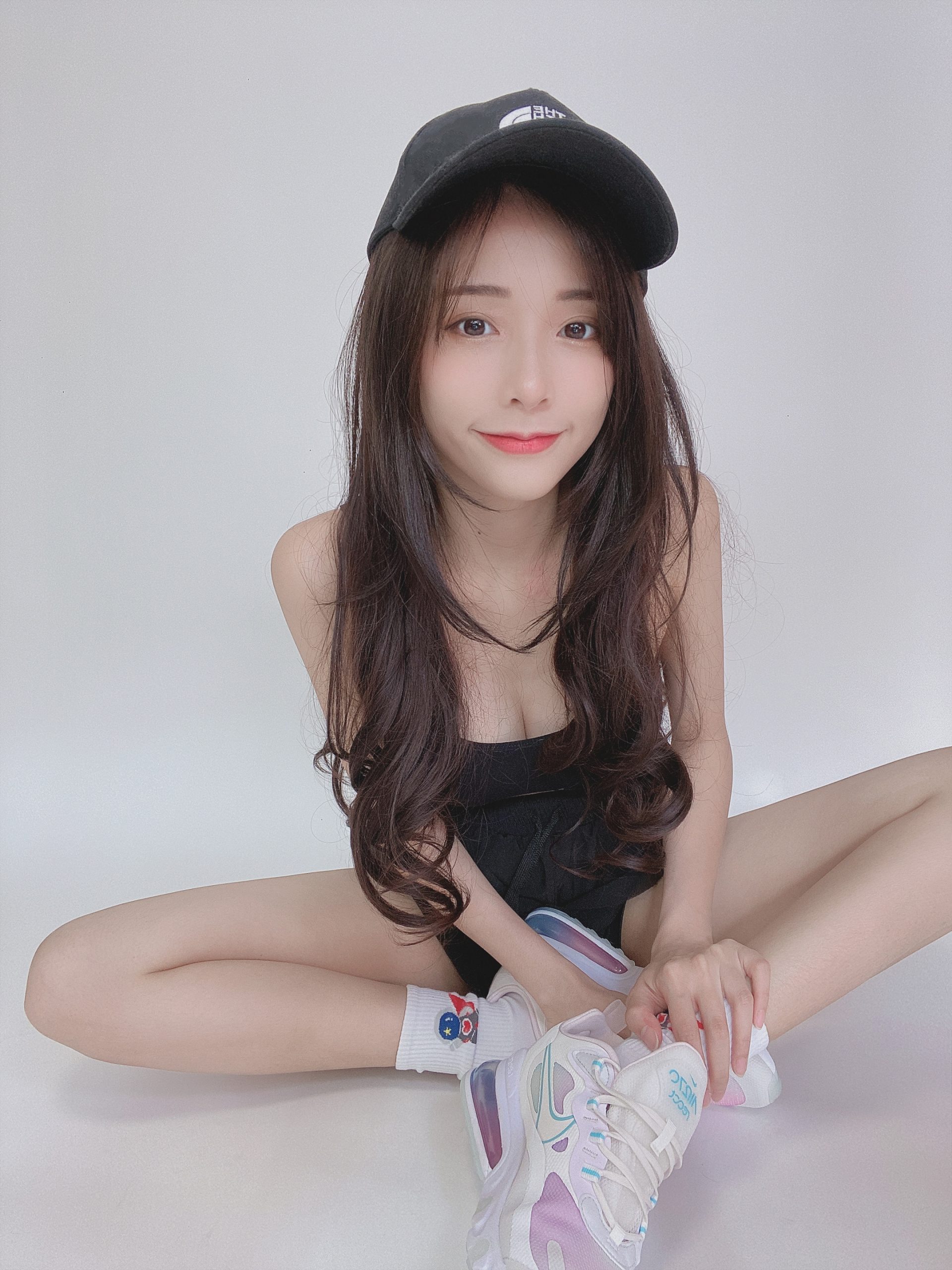 閃亮亮 可愛接下主持棒！全新節目《街頭嘻客》將邀請多組火燙 Rappers 呈現嘻哈文化