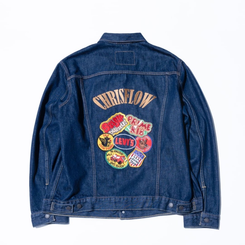 不用左思右想！ ShiShi 孫盛希、 Chrisflow 唐仲彣帶你到 LEVI’S Tailor Shop 用丹寧外套找到與眾不同的冬日穿搭靈感！