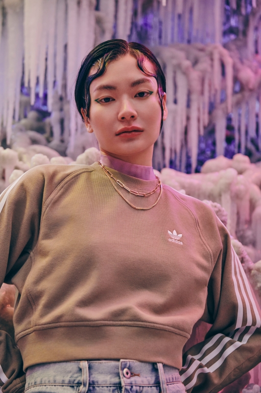 實踐永恆精神！ adidas Originals 冬季系列攜手藝術家東信康仁打造形象，用 NITEBALL 創造你的冬季亮點！