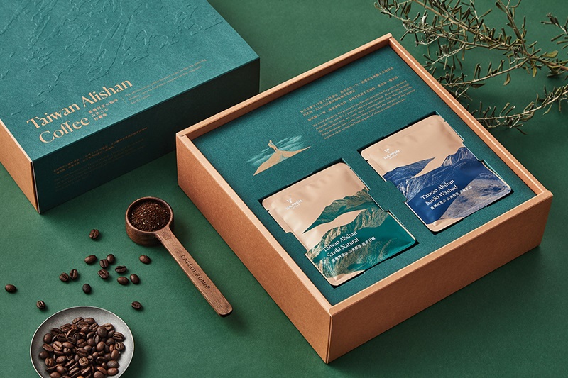 2021 聖誕人氣必買伴手禮推薦：珍珠奶茶蛋捲、樺達奶茶瑪德蓮、茶感風味咖啡...甜點控新選擇！