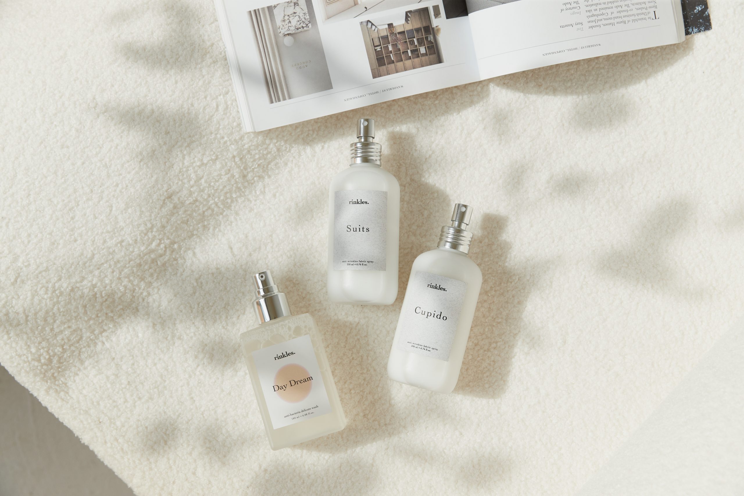 激推！聖誕跨年約會不尷尬 rinkles. 抗皺衣物香水，穿出衣物高級感