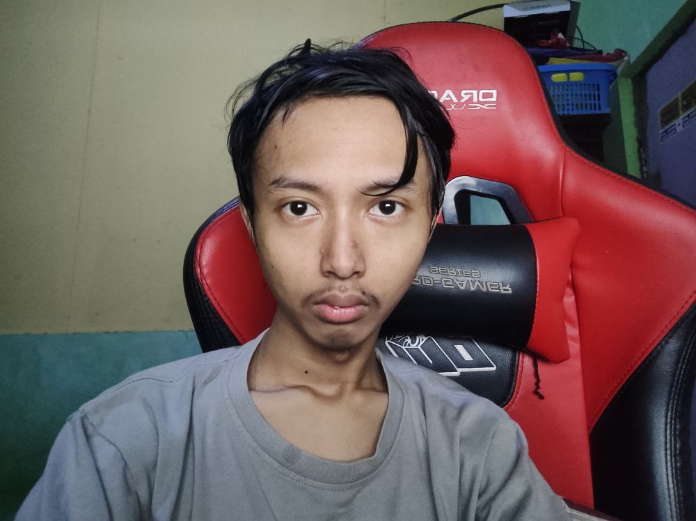 財富密碼你掌握了嗎？印尼男子將自拍照製成 NFT 販售，一夕爆紅賺進百萬美金！