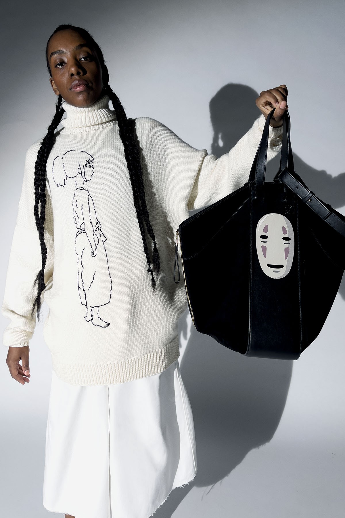 經典呈現！LOEWE x 《神隱少女》全新聯名系列登場