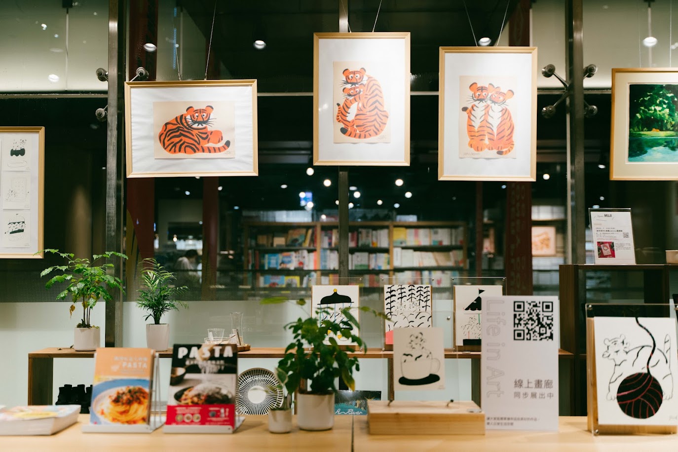 虎年必踩『鬧市』迎福！巨大招財貓、招財虎加持，金典 綠園道 推出期間限定「萌虎季」