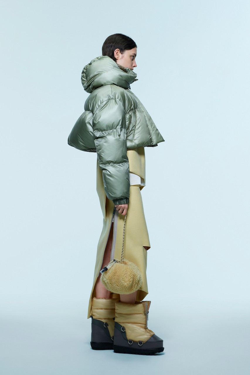 不可能只有鞋屌吧？sacai 2022 服裝曝光 Nike 全新聯名，服裝也該要 GET！