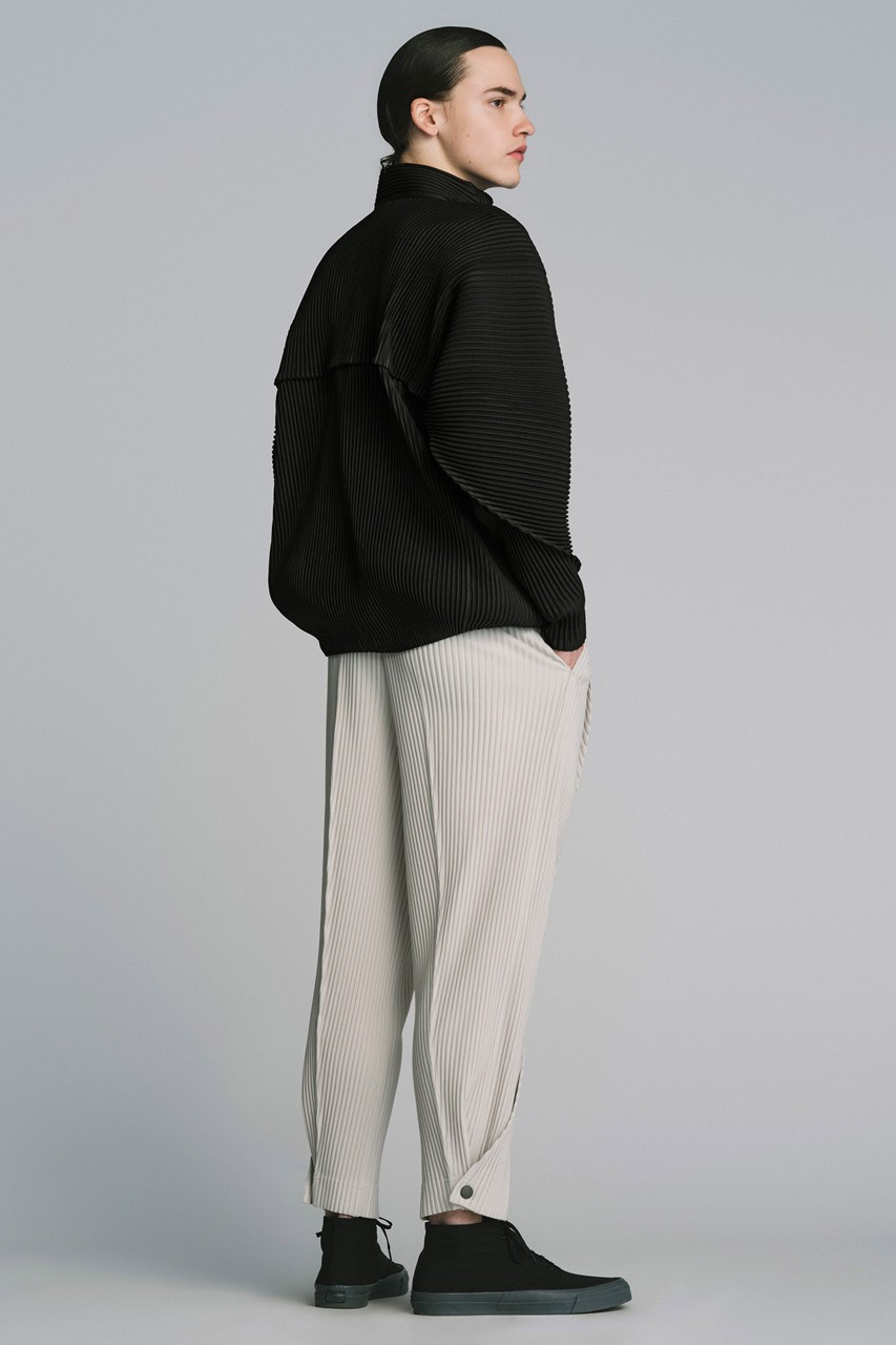 還能這樣搞？三宅一生男裝支線　將經典百褶玩出帳篷感