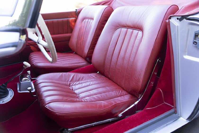 1958 BMW 507 敞篷跑車徵求新主人，文化遺產等級要價新台幣 7,000 萬！