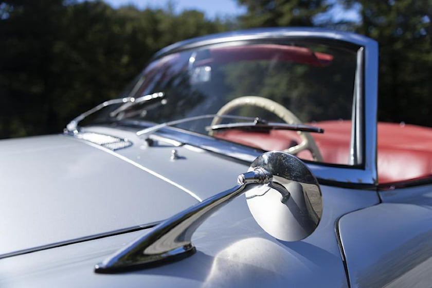 1958 BMW 507 敞篷跑車徵求新主人，文化遺產等級要價新台幣 7,000 萬！