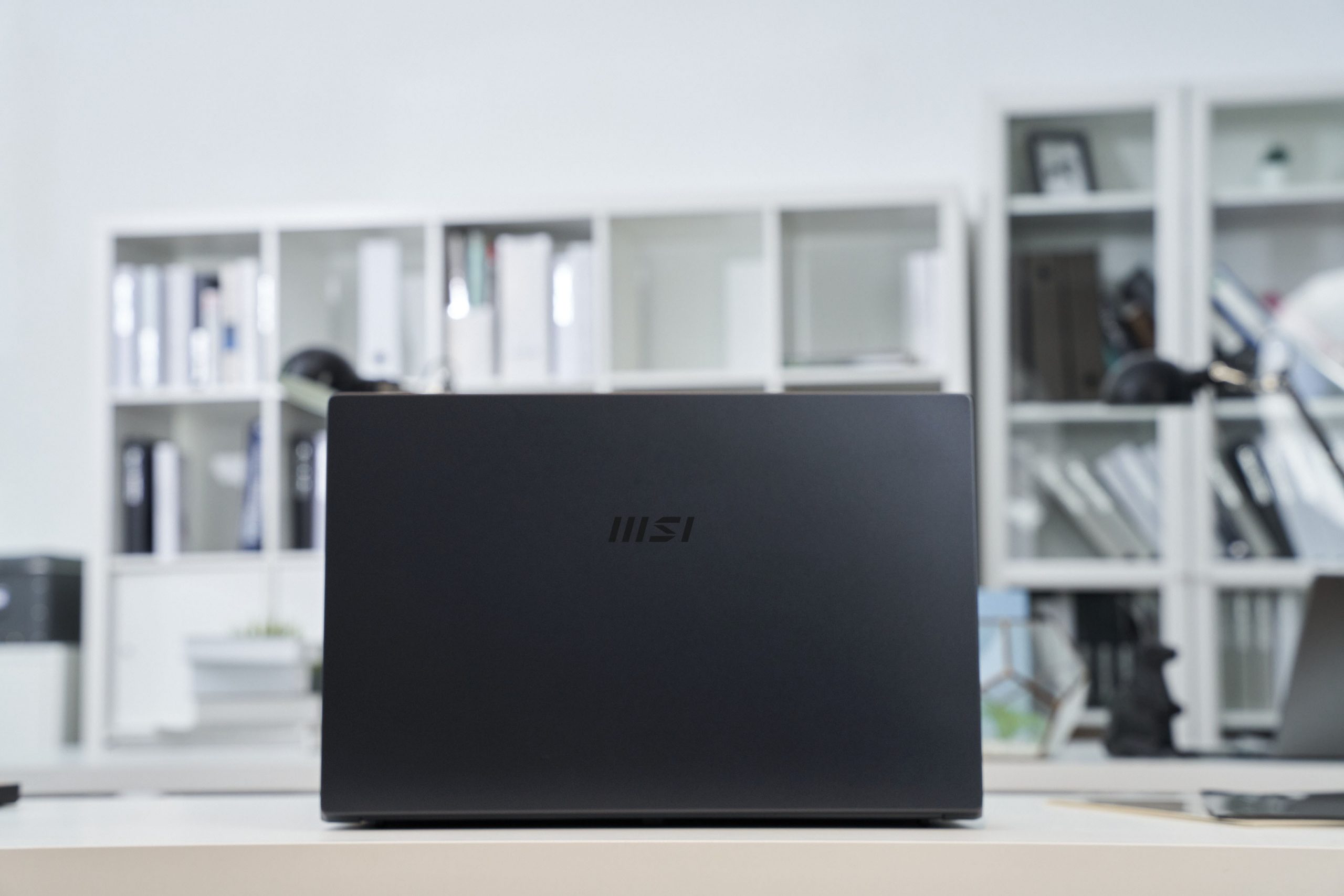 新年新「機」運，想提升事業運必先利其器！MSI商務筆電新春限時優惠中，想事半功倍就趁現在！