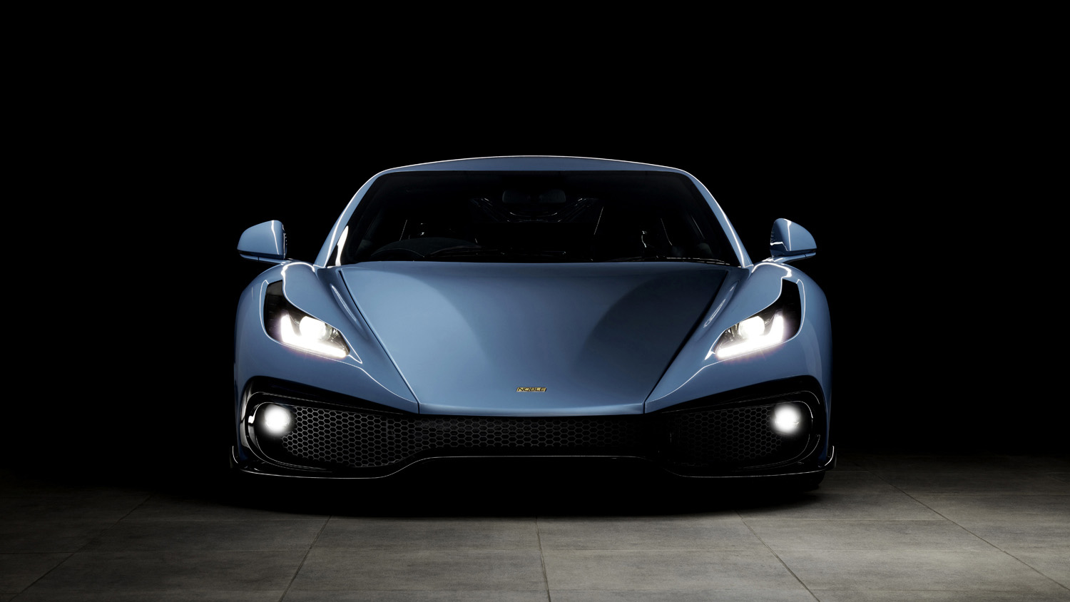 Noble M500 純正英式超跑終於亮相，純手工鉅獻預約年底交付！