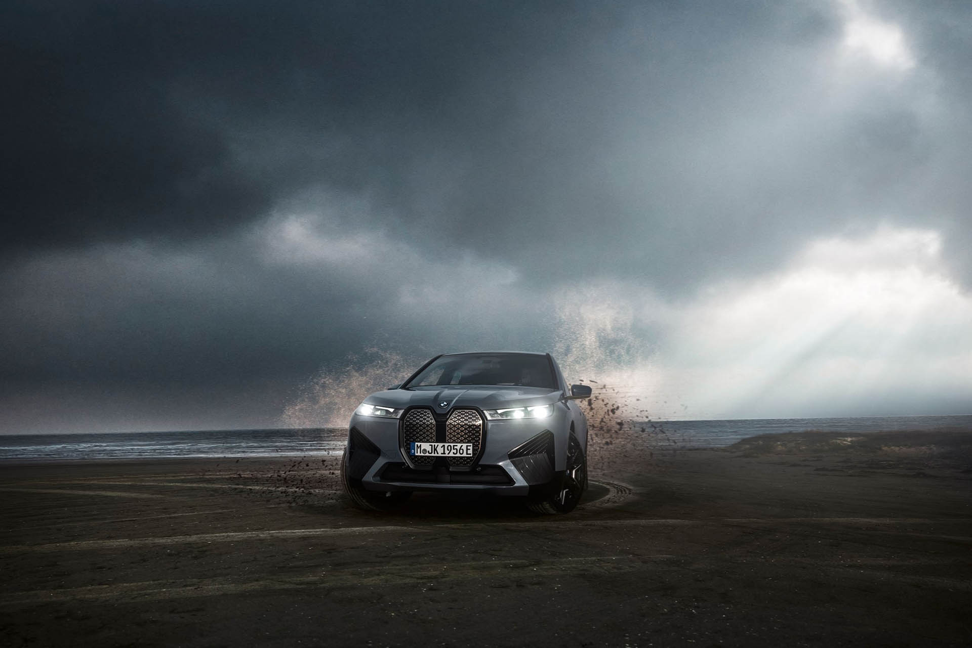 等不及 XM？BMW 搶先推出 iX M60 解解渴！