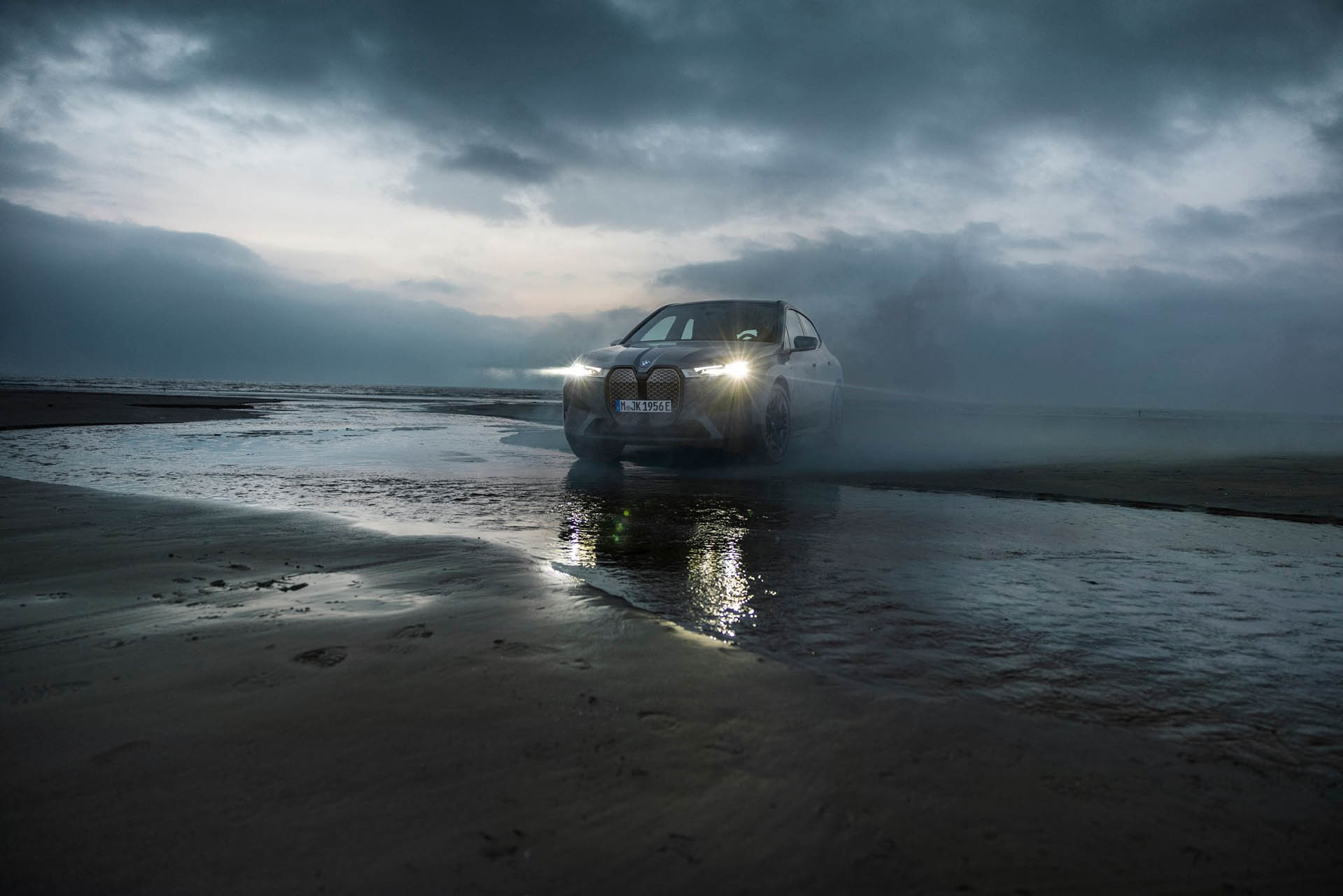 等不及 XM？BMW 搶先推出 iX M60 解解渴！