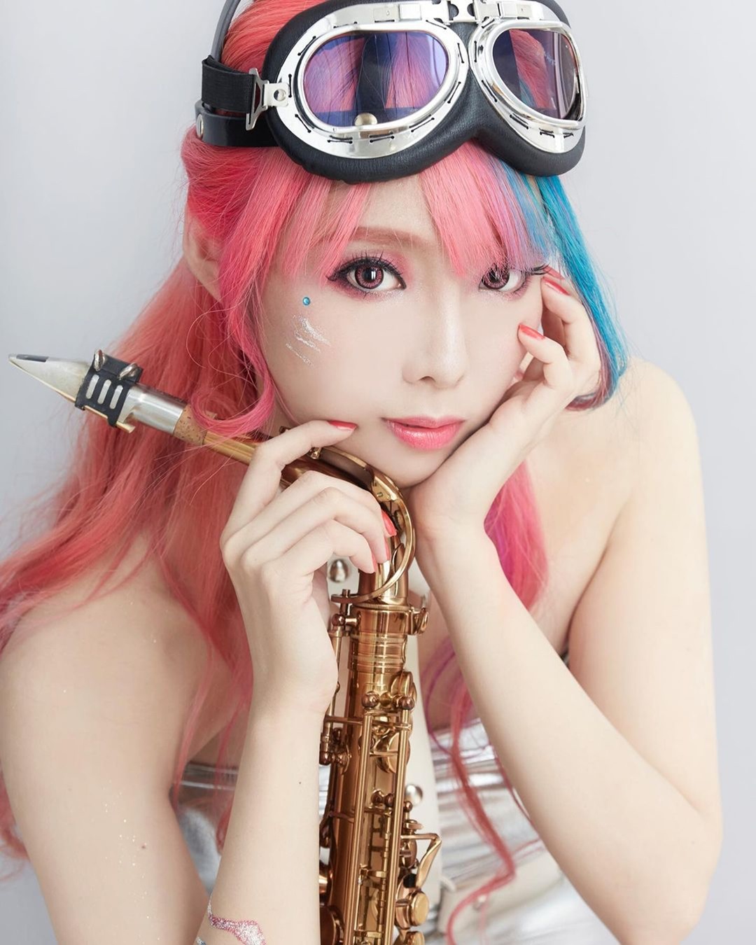 PanPiano 真面目曝光震撼網友：反差太大！同場加映 10 個 YouTube 網路音樂女神推薦