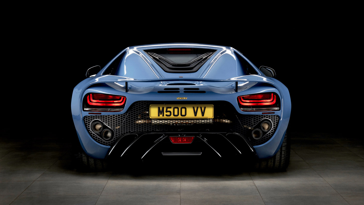 Noble M500 純正英式超跑終於亮相，純手工鉅獻預約年底交付！