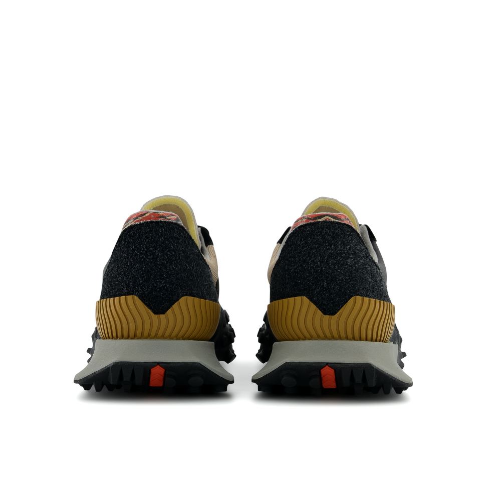 週五球鞋激推｜虎年都在比鞋兇？盤點 NB、Nike、adidas 各家 CNY 「必收」限定鞋款，虎紋東方元素超迷人！