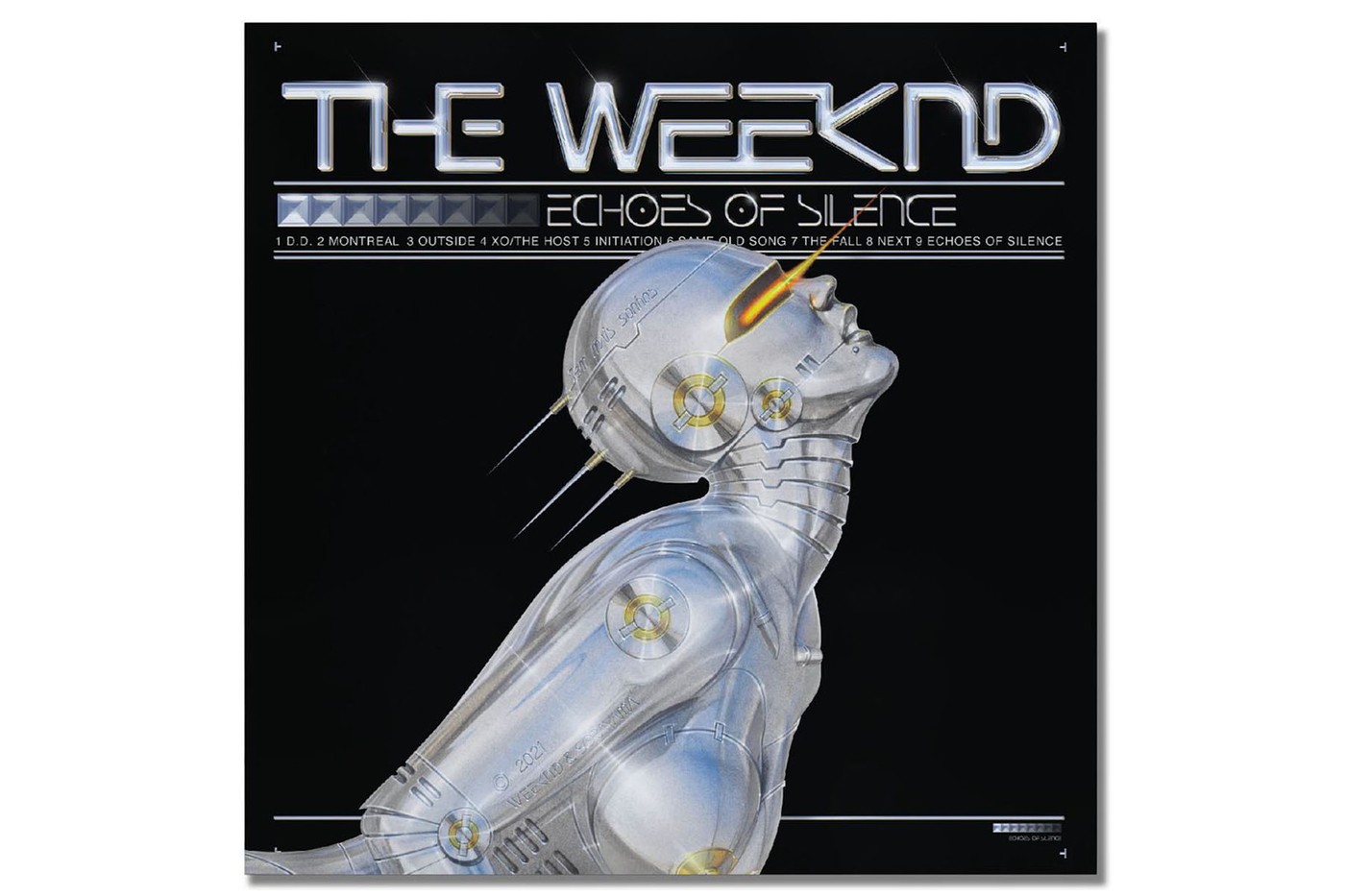 保留 2011 年 12 月 21 日發布《Echoes of Silence》排版設計並注入 Sexy Robot 為主體視覺