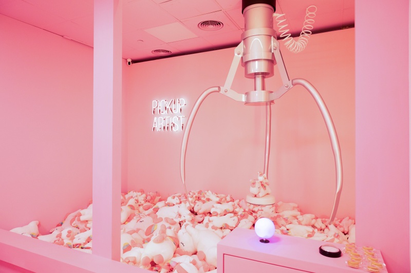 各位網帥、網美請注意！台灣首座 IG 美術館 Gaki Hip 快閃展將開催，滿滿拍照點只怕你手機容量不足！