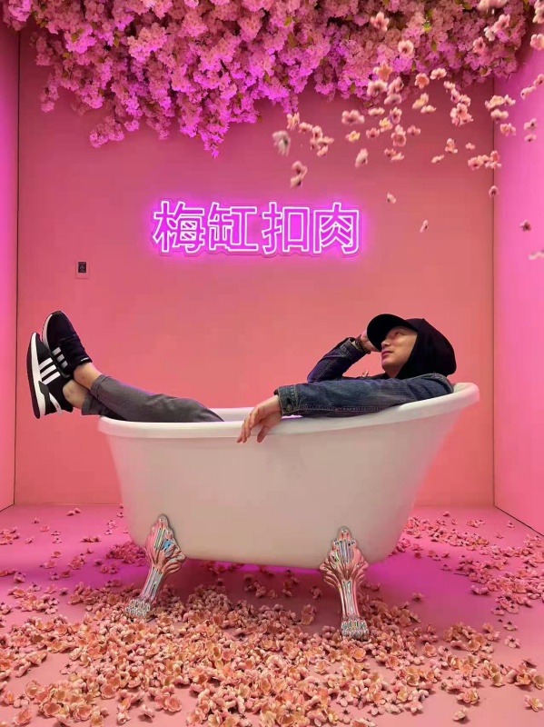 各位網帥、網美請注意！台灣首座 IG 美術館 Gaki Hip 快閃展將開催，滿滿拍照點只怕你手機容量不足！