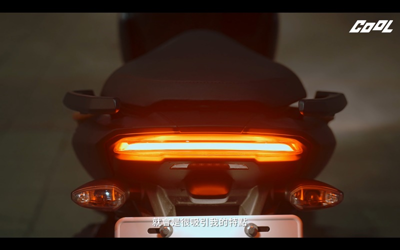 潮青時代｜有YAMAHA讓我做自己！斜槓饒人 CuzyBoii 陳信維跨上重磅新車FORCE 2.0往夢想筆直衝去！