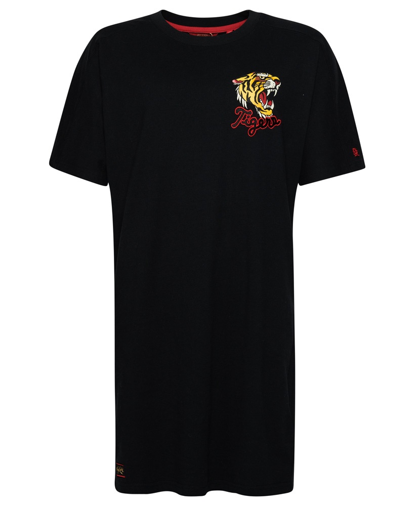 龍精虎猛！ SUPERDRY 推出新春系列服飾，翻玩經典 ROCKABILLY 鄉村搖滾復古穿搭！