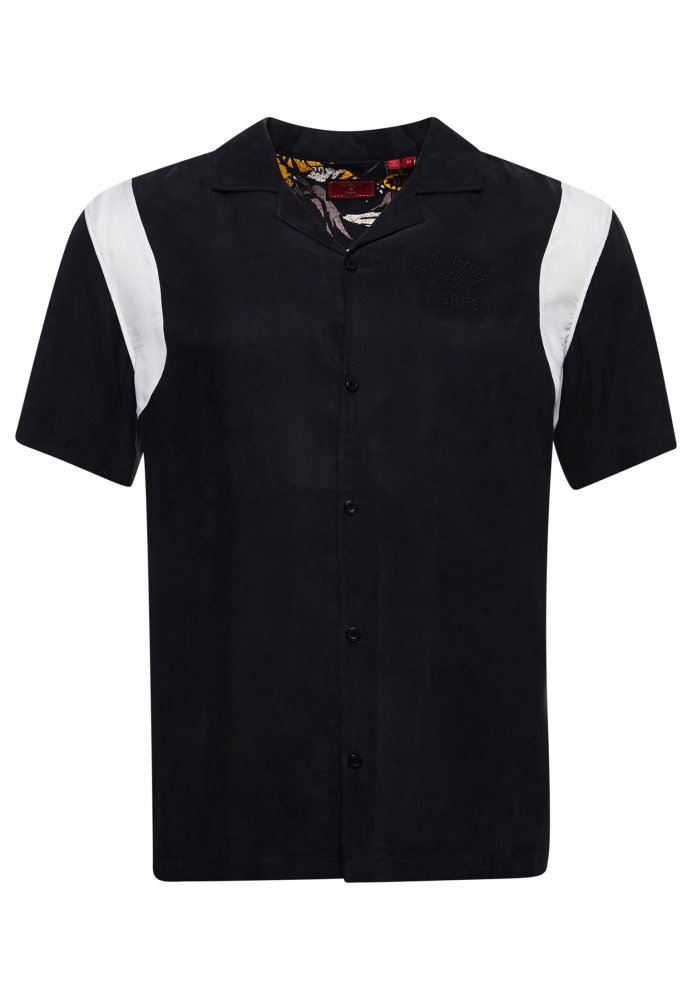 龍精虎猛！ SUPERDRY 推出新春系列服飾，翻玩經典 ROCKABILLY 鄉村搖滾復古穿搭！