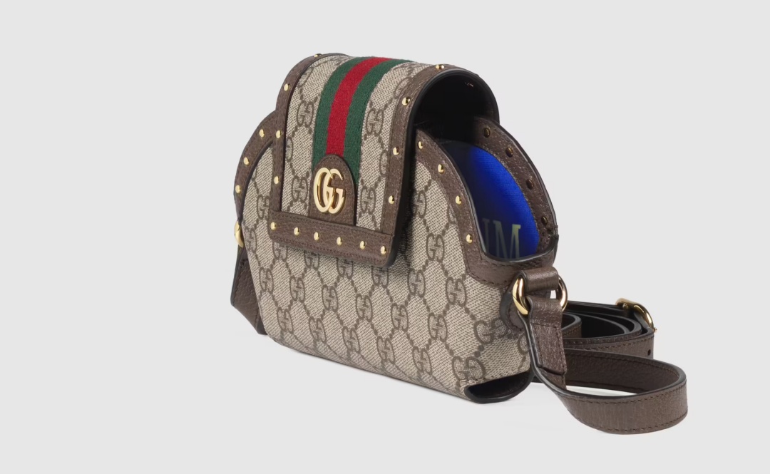 Gucci 推出 AirPods Max 保護套，Ophidia 經典老花復古時尚兼具，硬是比人潮！