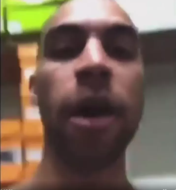 毀三觀！球鞋店鋪直播將「精蟲射進鞋裡」賣給大家：我超性感