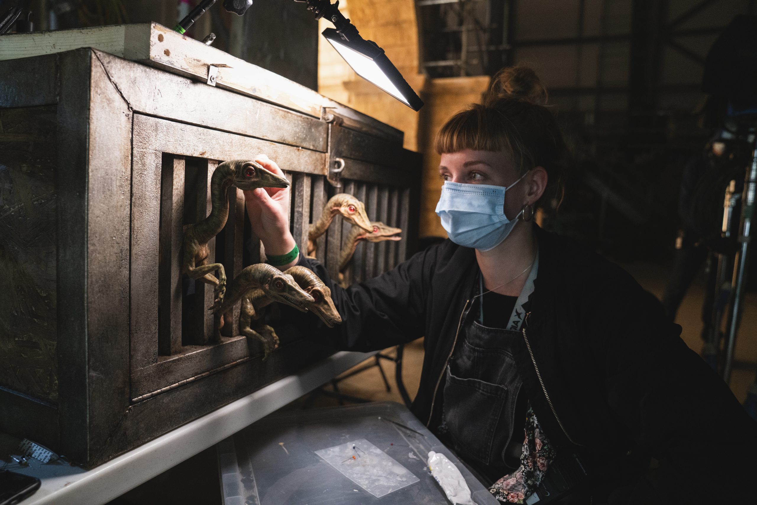 這就是唐老大說的 Family？《侏羅紀世界：統霸天下》首支預告釋出　「兩代同堂」征服新恐龍