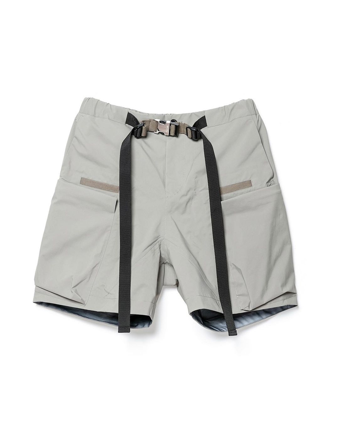 紅包留不住！ACRONYM x sacai 合作系列本周登場