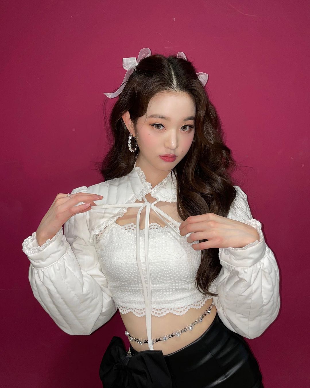 盤點 5 位「因美貌登上熱搜」的女愛豆！TWICE 子瑜、IVE 張員瑛皆榜上有名，快來看看哪位是你的理想型！