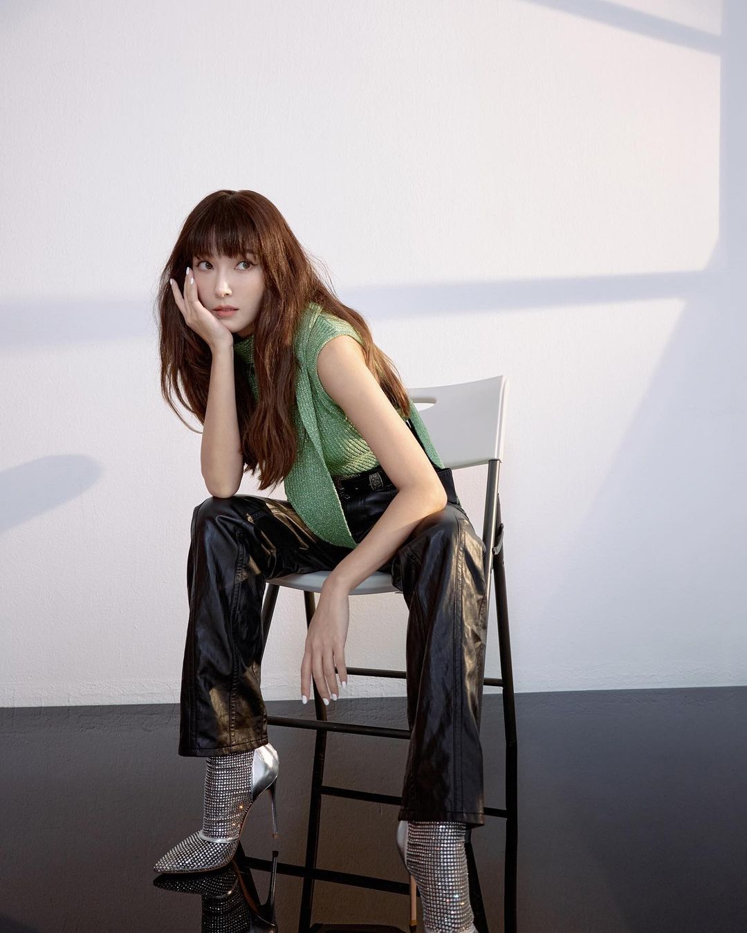 高冷系厭世臉女神當道！盤點 5 位南韓「最美冰山美人」：Jennie 才華、氣質出眾；鄭氏姊妹雙入榜！