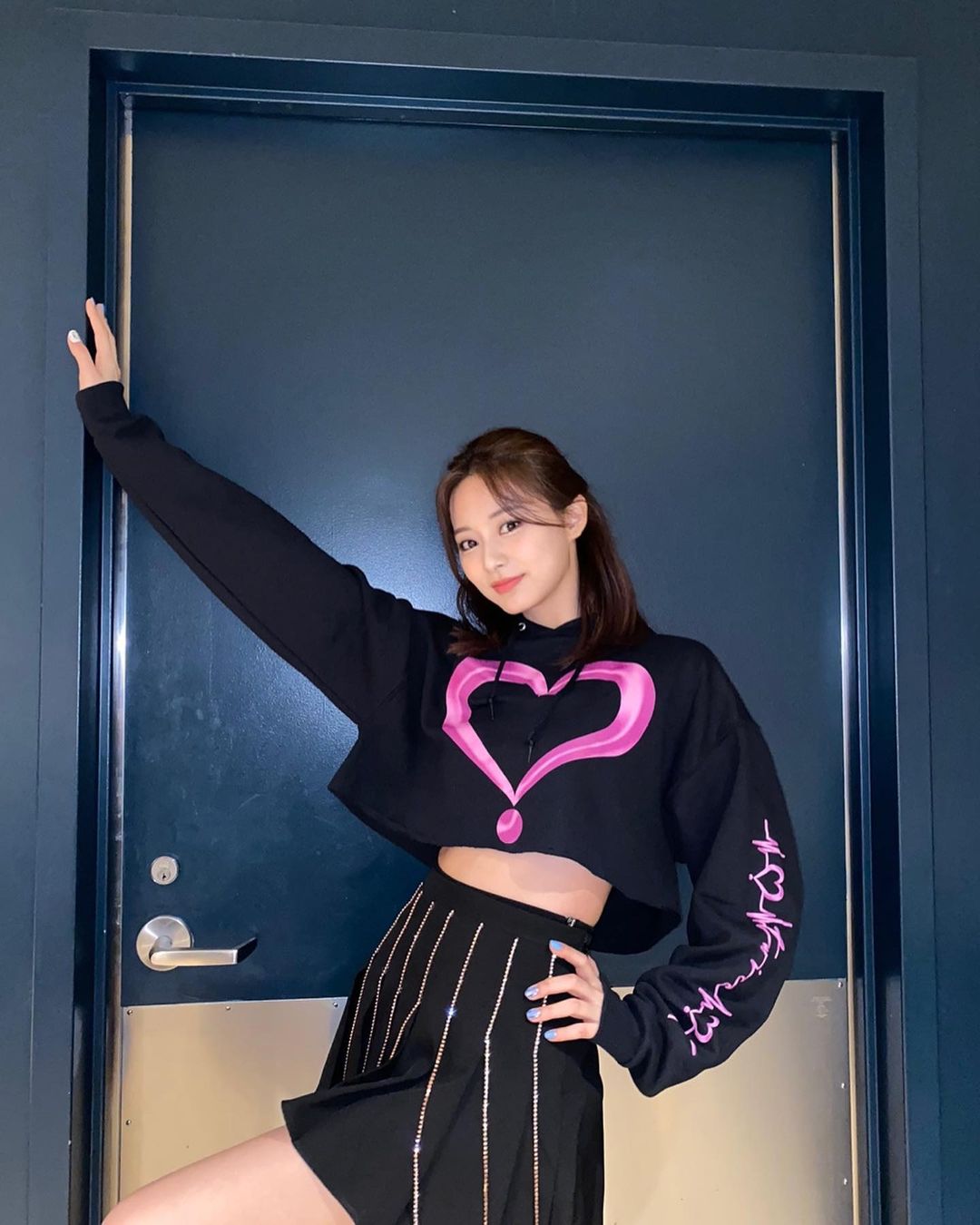 盤點 5 位「因美貌登上熱搜」的女愛豆！TWICE 子瑜、IVE 張員瑛皆榜上有名，快來看看哪位是你的理想型！
