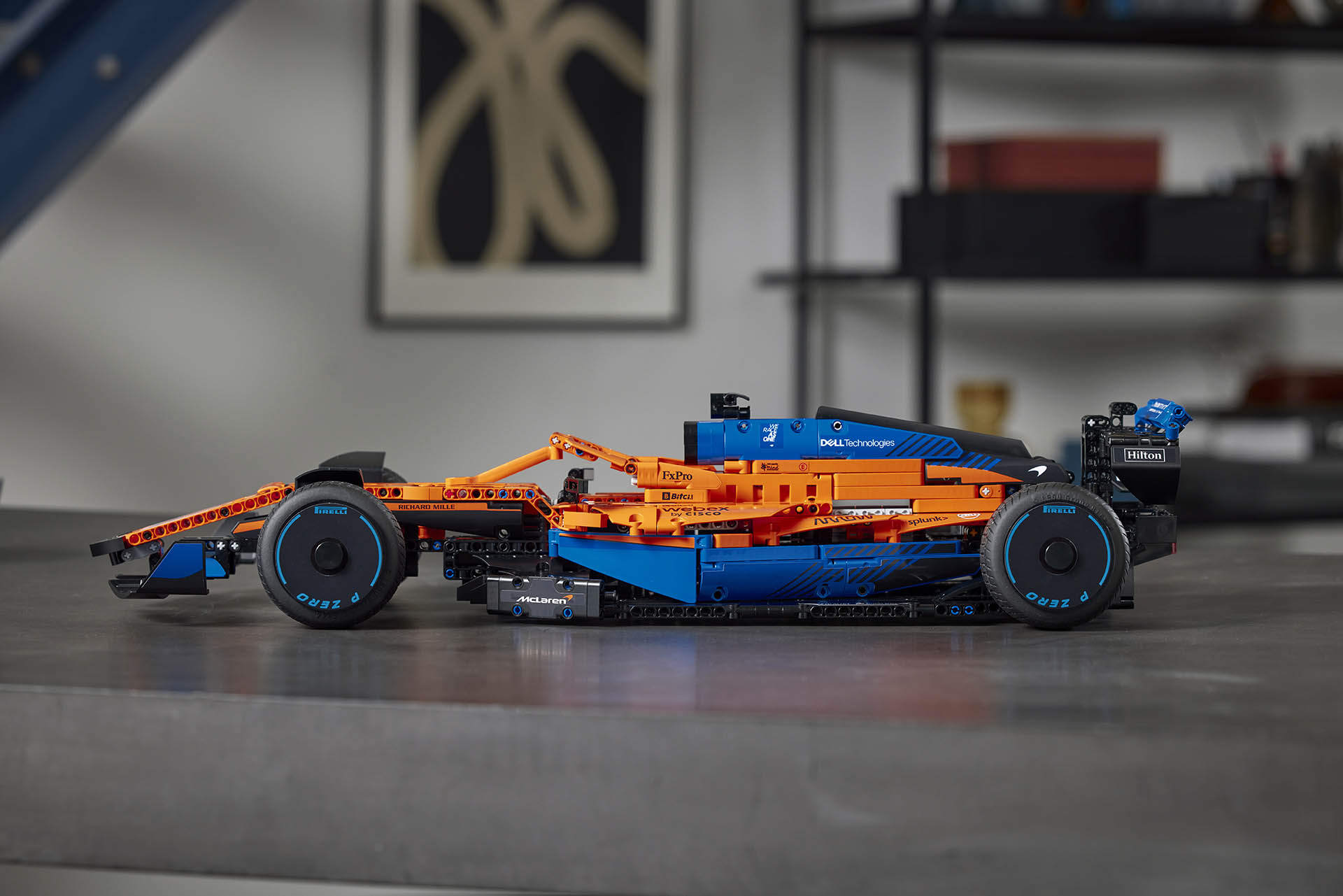 McLaren Formula 1™ Race Car 42141-2