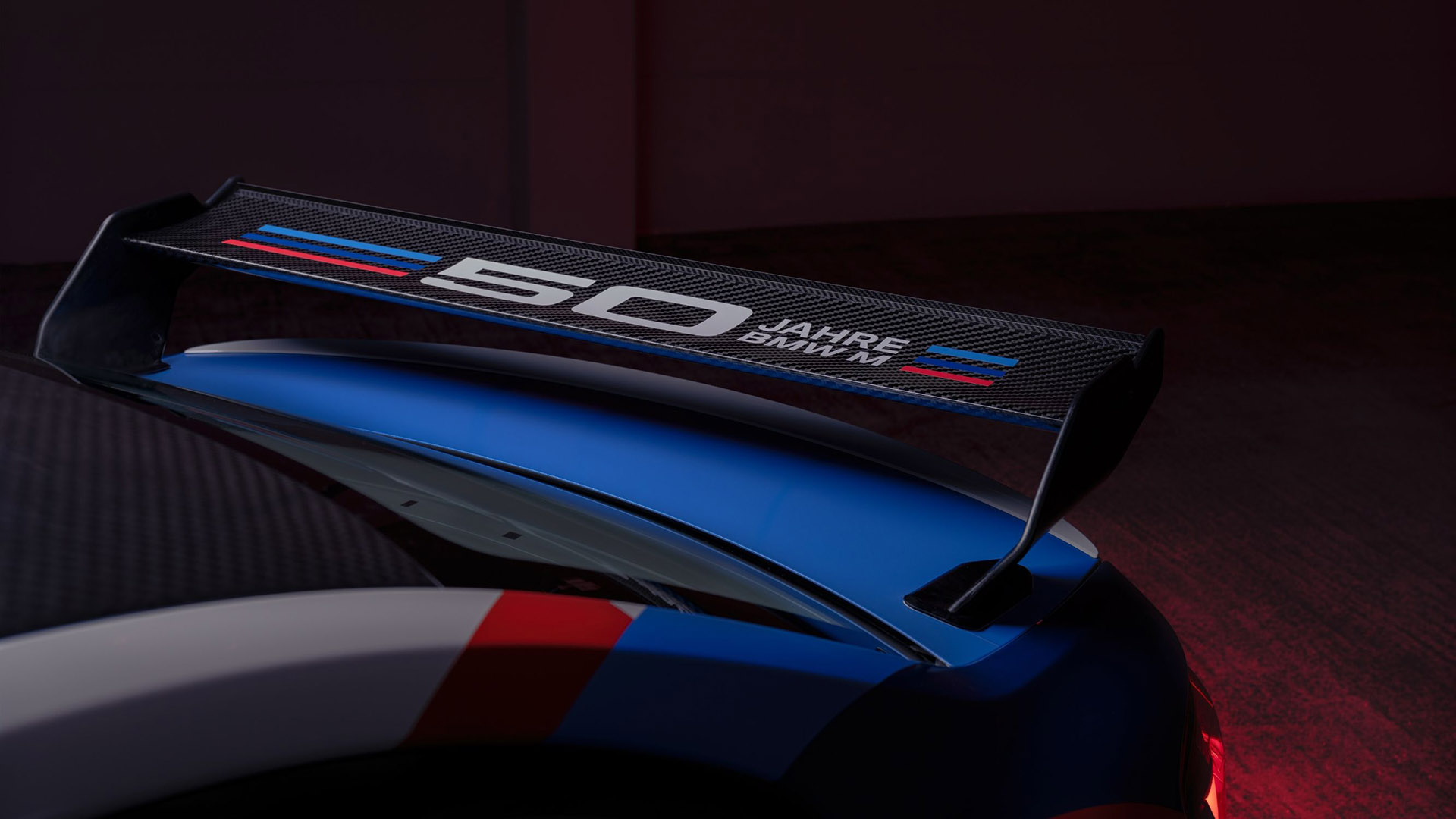 BMW M2 CS Racing-3