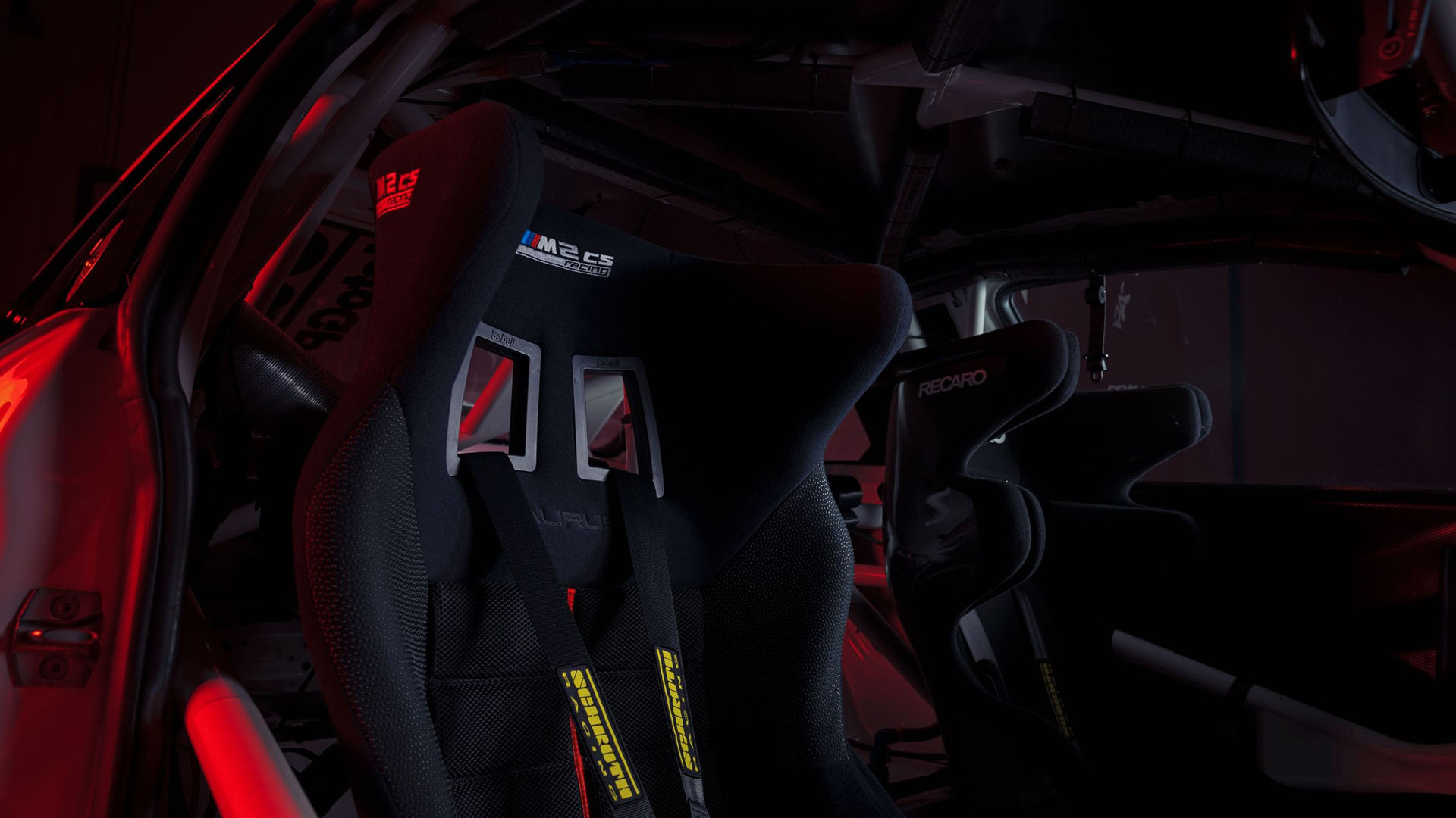 BMW M2 CS Racing-2