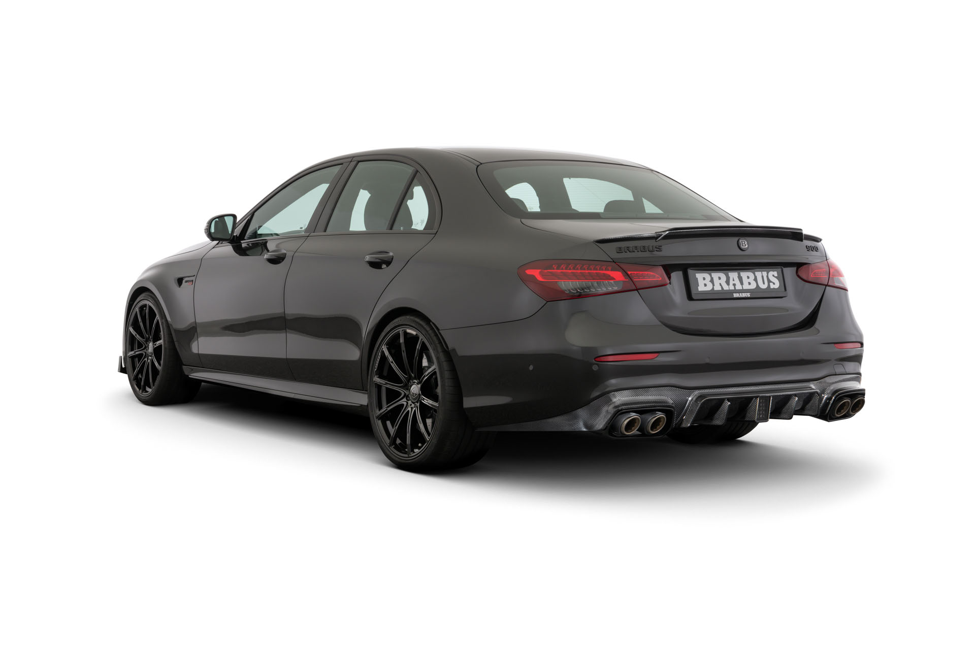 Brabus 又出新品，大改 Mercedes-AMG E 63 S 4MATIC+、零百加速只要「 2.8 秒」！