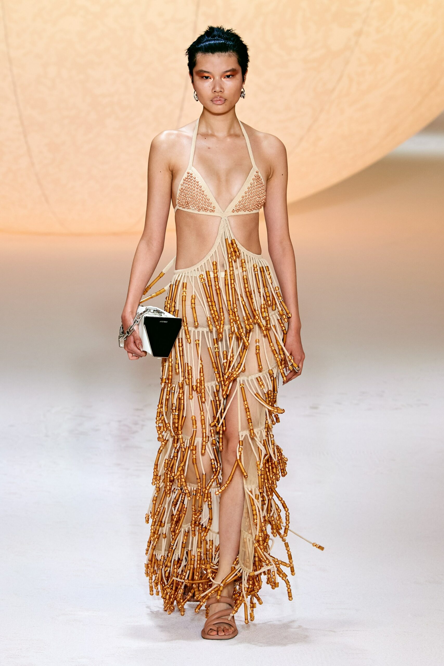 您的 Nike 聯名已到貨！AMBUSH 2022 秋冬服裝氣勢也很來勁！