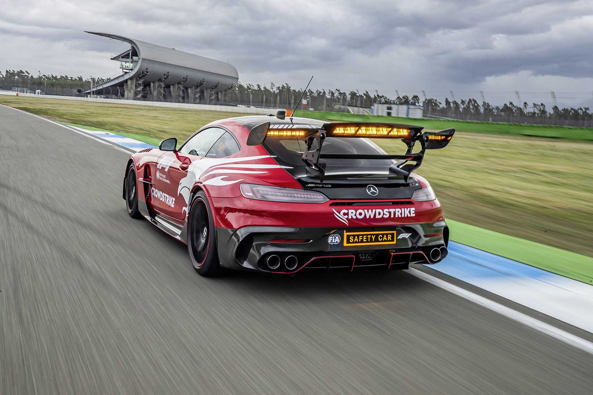 Mercedes-AMG F1 Safety Car / Medical Car-1