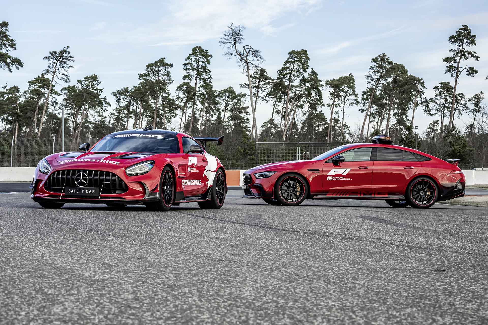 Mercedes-AMG F1 Safety Car / Medical Car-3