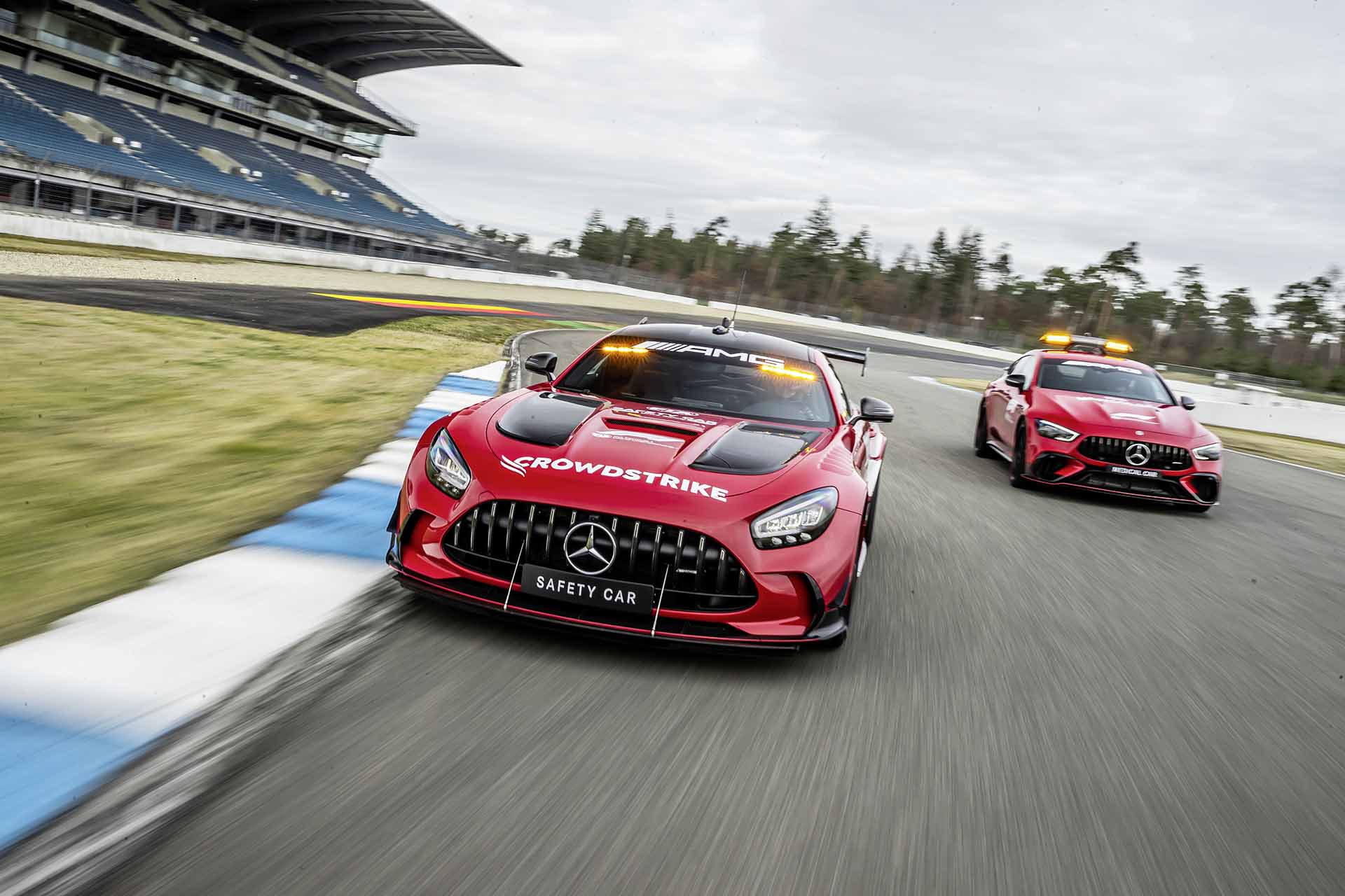 Mercedes-AMG F1 Safety Car / Medical Car-3