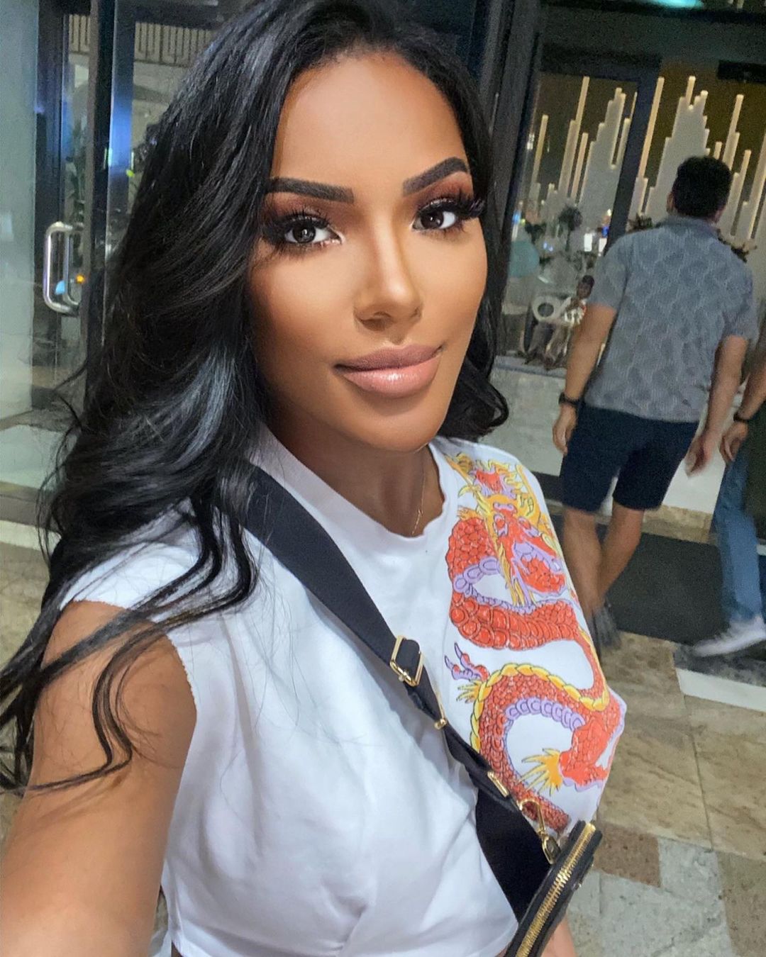 鑑別渣男？讓專業的來！Playboy 辣模副業專幫女生測試「男友忠誠度」一次五萬台幣起跳！